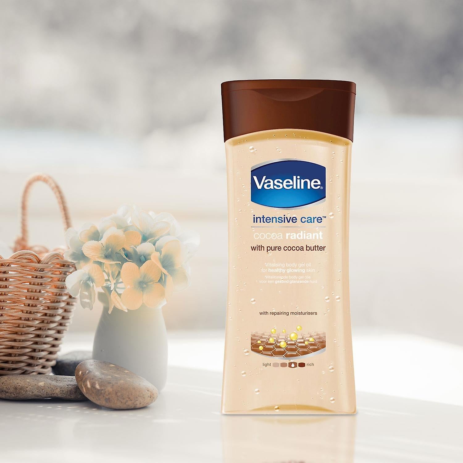 Vaseline Intensive Care Huile Corps Éclatante Cacao 200 ml 